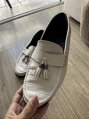Mocassim branco Renner tam 36