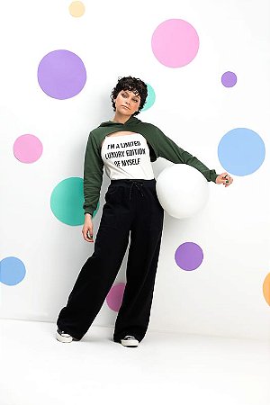Calça em Moletom Wide Leg Juvenil