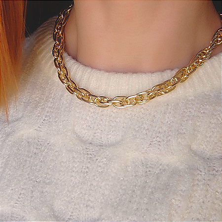 Choker Dourada Elos Entrelaçados