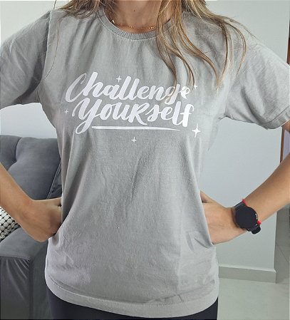 T-shirt Estonada Challenge Yourself - Cinza Claro