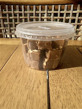 Pote de doce de leite com cacau e amendoim 335 gr