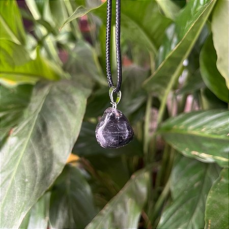 Colar de Pedra Ônix Rolada