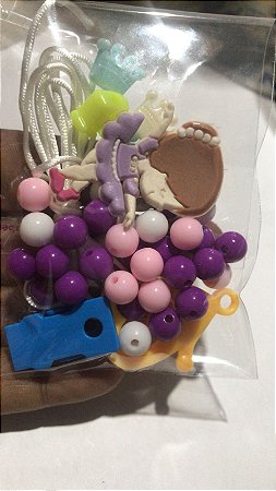 combo com 10 prendedores de chupeta variados