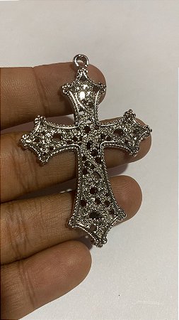 Cruz prata