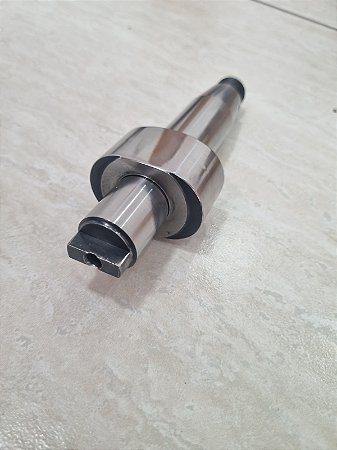 eixo para bomba de alta pressão Valtra