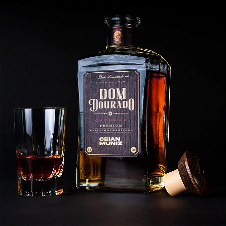 Cachaça Dom Dourado | Ceian Muniz Premium