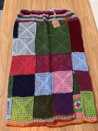 Saia mídi square crochê