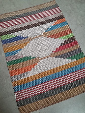 Tapete Algodão Tear Bico Colorido Médio 0,80x1,20m Costura