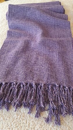 Manta Sofá Algodão Tear Solteiro Mesclada Roxo e Cru 1,40x2,20m