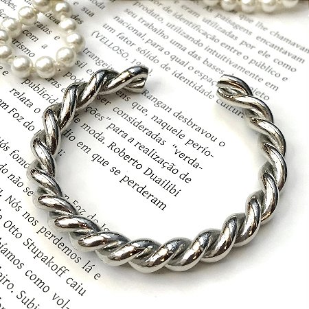 Pulseira Rígida Braid Prateado