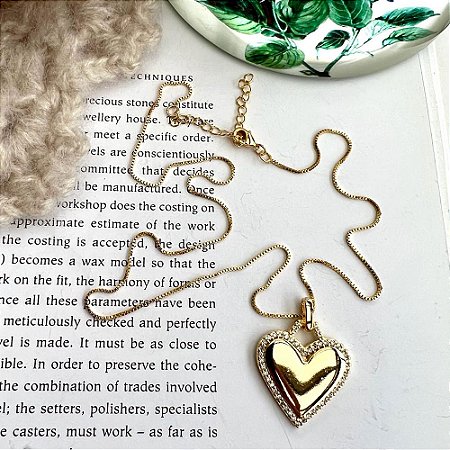 Colar Placa Coração Dourado