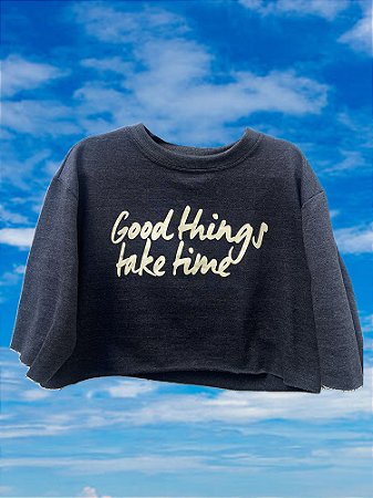 Cropped Moletom Good Things Chumbo