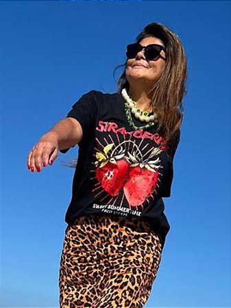 T-shirt Strawberry Preto