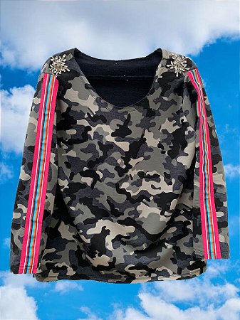 Blusa Moletom Camuflado Aplicações