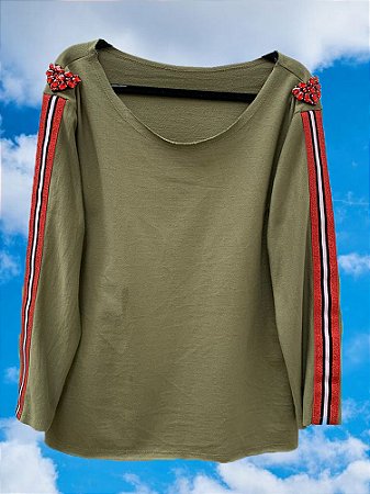Blusa Moletom Verde Aplicações