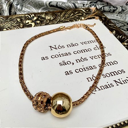 Colar Esfera Fio Espelhado Dourado