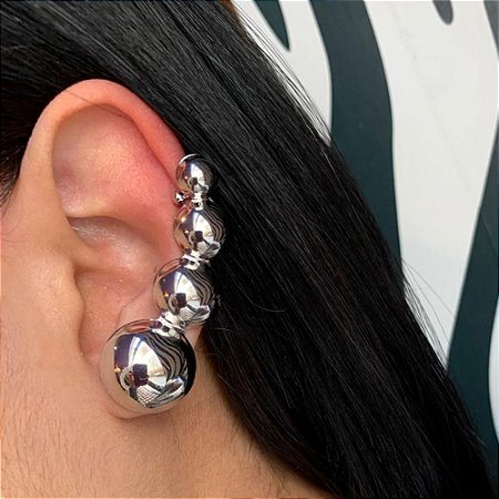 Brinco Ear cuff Botão Prateado
