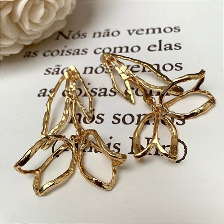 Brinco Tulipa Dourado