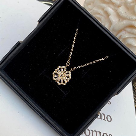 Colar Trevo Coração Dourado