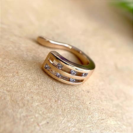 Piercing Faixa Vazada Dourado