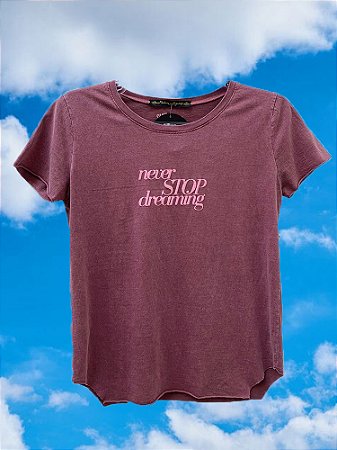 T-Shirt Never Stop Vinho Estonado