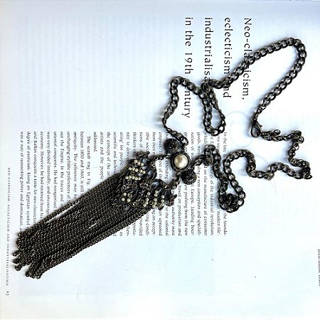 Colar Pérolas Tassel Dourado Vintage