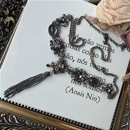 Colar Flores Tassel Prateado Envelhecido
