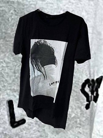 T-shirt Love Stories Preta