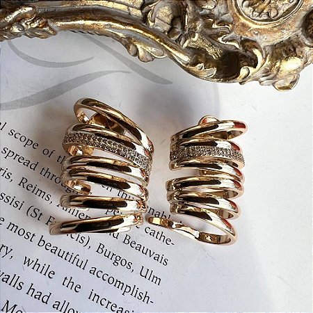 Earcuff Dourada Sete Fios