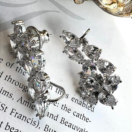 Brinco Earcuff Pedras Prateado