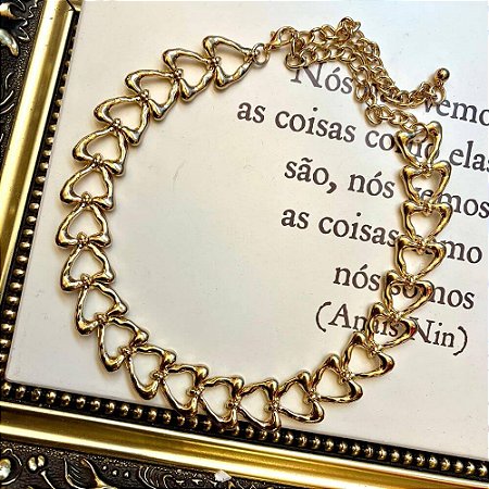 Colar Dourado Corações Orgânicos