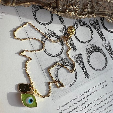 Colar Olho Verde Navete Dourado