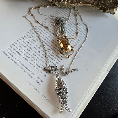 Colar Triplo Animais Dourado Prateado