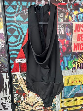 Body Gola Drapeado Preto