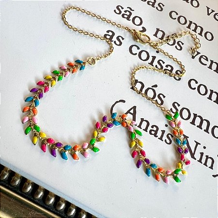 Choker Folhinhas Mix Colors