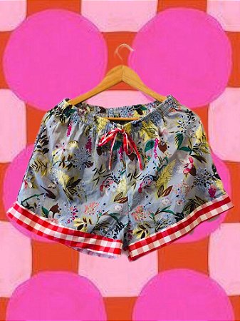 Shorts Flores Barra Quadriculado