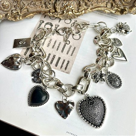 Colar Elos Fat Corações Prateado