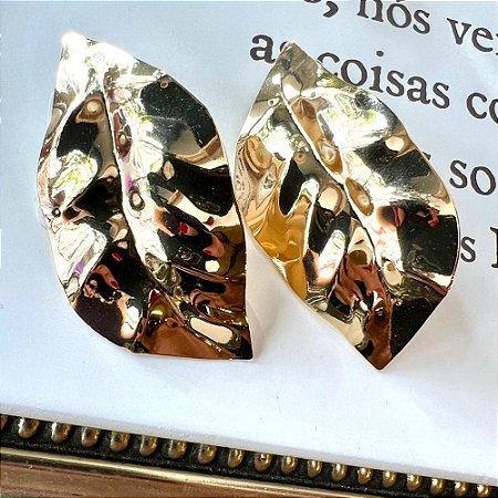 Brinco Folha Dourado