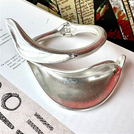 Bracelete Folhas Prateado Fosco