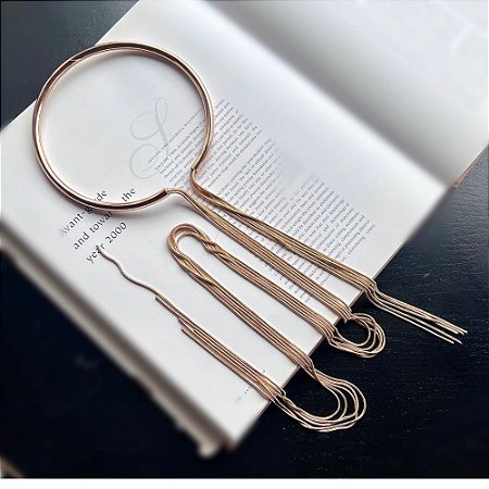 Choker Rígida Tubular Fios Dourado