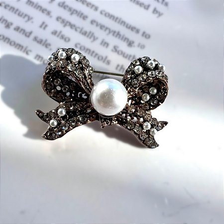 Broche Laço Pérola Dourado Vintage