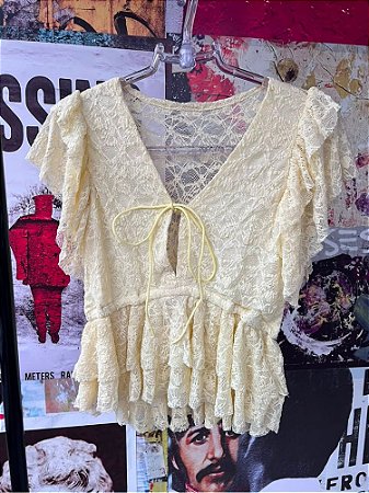 Blusa Renda Babados Amarelo