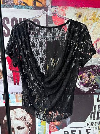 T-shirt Renda Frente Dupla Preto