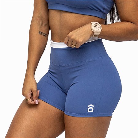 Shorts Basic Azul e Branco