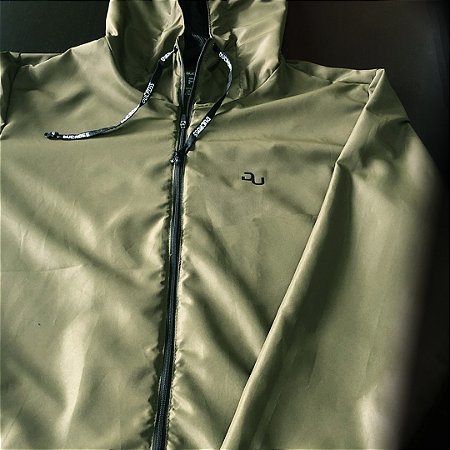 Corta Vento Verde Militar