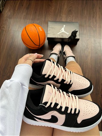 Nike Dunk Premium