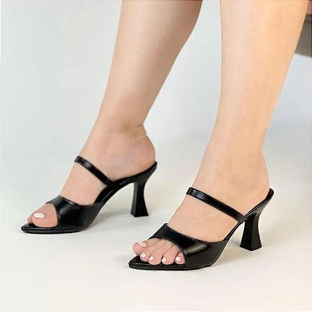 Tamanco Eduarda Preto