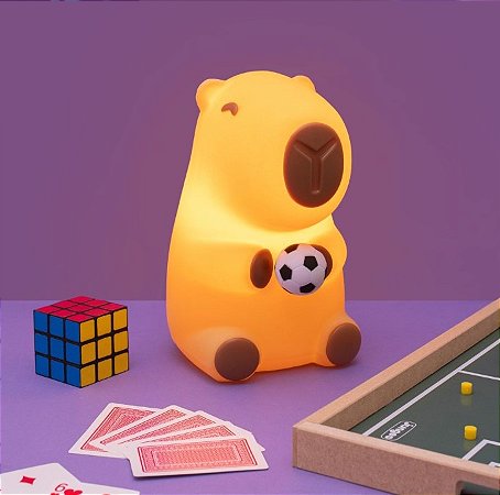 Luminária Capivara Futebol