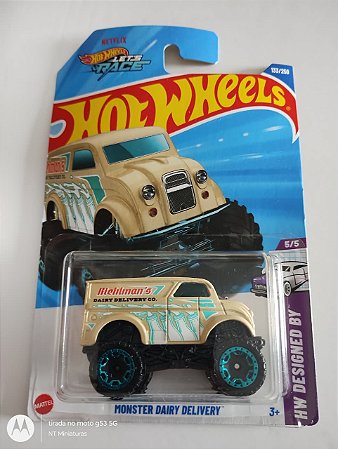 Hot Wheels Monster Dairy Delivery