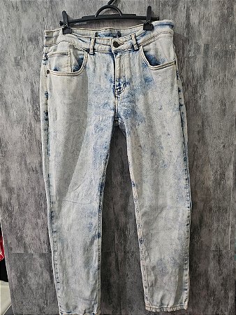 Calça manchada tam 44
